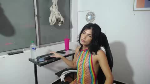 Snapshot of madisson_jones18 chatting on 05-08-26, 11:59 madisson_jones18 online show from 05-08-26, 11:59
