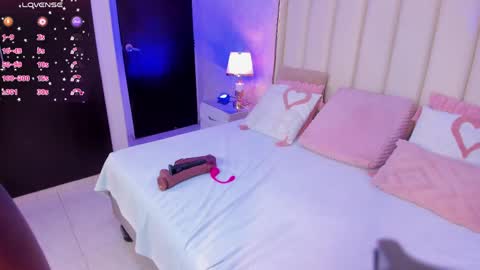 madissonbonny_ online show from 04-04-26, 09:12