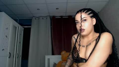 Snapshot of madiysony chatting on 06-04-26, 08:09 madiysony online show from 06-04-26, 08:09