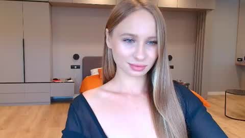 Madlen online show from 06-13-26, 10:35