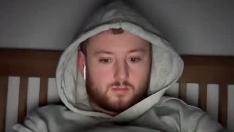 Snapshot of madnessben chatting on 10-07-25, 04:53 madnessben online show from 10-07-25, 04:53