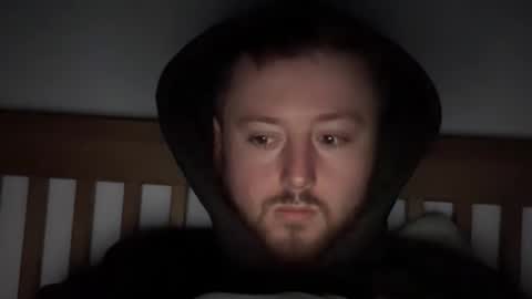 Snapshot of madnessben chatting on 10-09-25, 04:54 madnessben online show from 10-09-25, 04:54