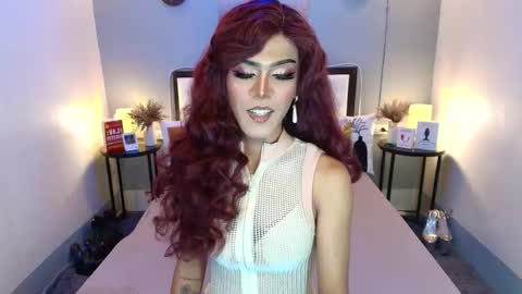 Snapshot of madnesswilxx chatting on 10-15-25, 01:06 Wil online show from 10-15-25, 01:06