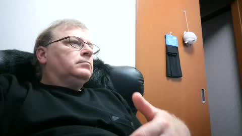 MaduroHot2025 online show from 08-02-26, 10:57