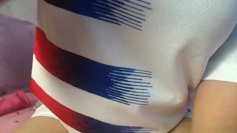 Snapshot of madysson__js_ chatting on 06-18-26, 04:00 madysson__js_ online show from 06-18-26, 04:00