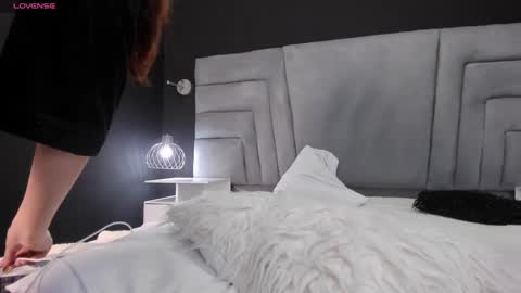 MAEE ANGELS online show from 01-28-25, 10:12