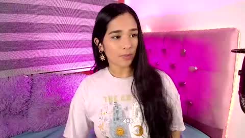 Snapshot of maeena chatting on 02-26-25, 03:30 maeena online show from 02-26-25, 03:30