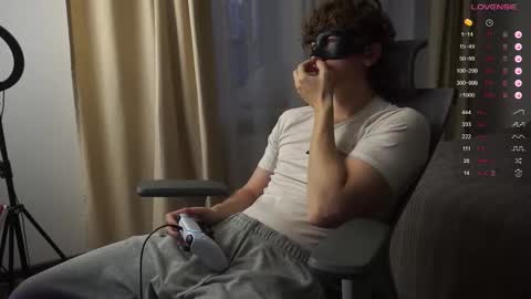 Mike XMaestro 3369 online show from 10-02-25, 03:41