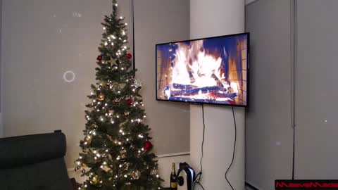 Meaves online show from 12-14-24, 01:17