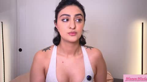 Meaves online show from 02-26-26, 12:15