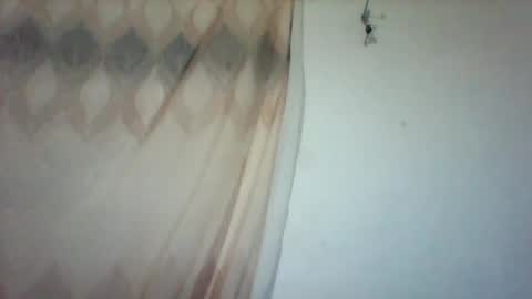 maevre_ online show from 02-12-26, 08:31