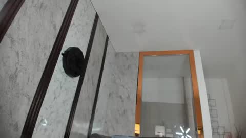 mafearias23 online show from 06-10-26, 02:05