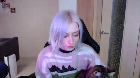 Sophia online show from 11-28-25, 03:14