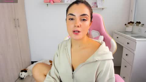 Eva online show from 04-14-26, 04:13