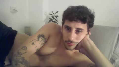 maggicboy29 online show from 12-17-25, 04:40