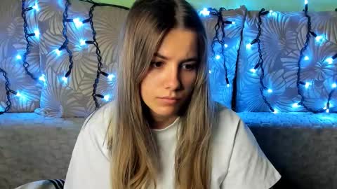 Maggie online show from 11-11-25, 03:50