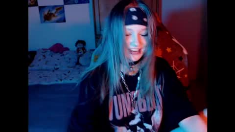 Snapshot of maggieswaggy chatting on 03-30-26, 05:47 Magdalene Swaggy online show from 03-30-26, 05:47