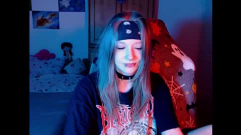 Snapshot of maggieswaggy chatting on 03-31-26, 05:57 Magdalene Swaggy online show from 03-31-26, 05:57