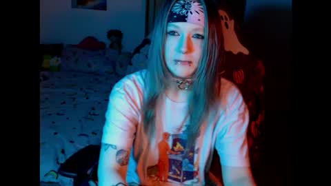 Snapshot of maggieswaggy chatting on 04-03-26, 06:06 Magdalene Swaggy online show from 04-03-26, 06:06