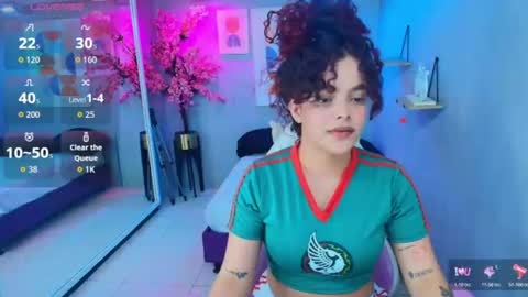 Maggy online show from 06-17-26, 03:20