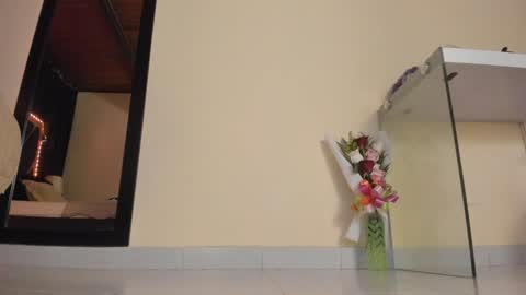   online show from 02-06-25, 03:09