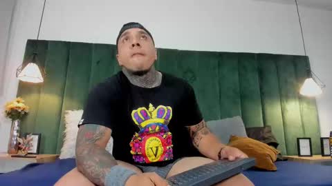 Snapshot of magic_clayton chatting on 10-02-25, 02:51 Magic online show from 10-02-25, 02:51