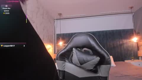 Isa  online show from 01-08-26, 11:12