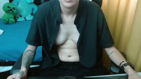 Snapshot of magic_jadee chatting on 05-08-26, 05:18 Jade online show from 05-08-26, 05:18