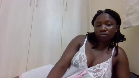 magic_koko3 online show from 03-26-26, 02:06