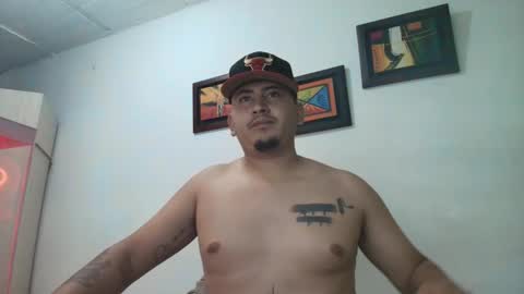 magic_milk23 online show from 11-14-25, 03:27