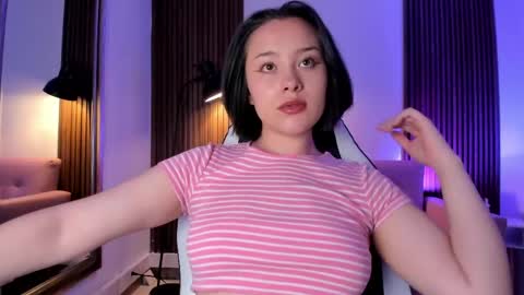 Snapshot of magic_vera chatting on 06-07-26, 04:05 Vera online show from 06-07-26, 04:05
