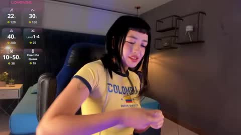 Snapshot of magic_zantana chatting on 05-18-26, 07:09 Zantana online show from 05-18-26, 07:09
