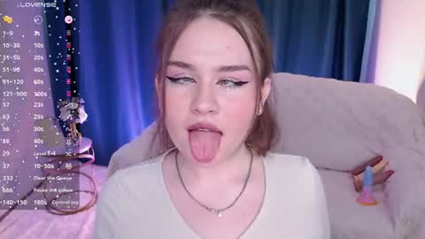 Snapshot of magical_babie chatting on 06-20-26, 11:13 Theresa online show from 06-20-26, 11:13
