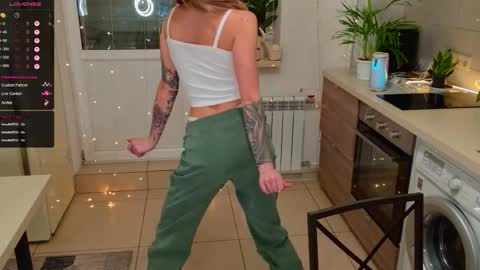 MagicLove online show from 11-30-25, 03:49