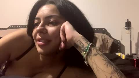 magicvalentine11 online show from 12-18-25, 08:09