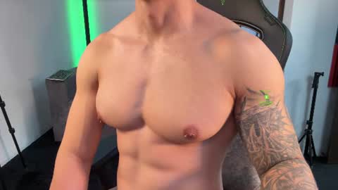 If you want me to use the Lovense please let me know  --    online show from 07-20-26, 05:59