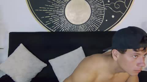 Magnus online show from 12-22-25, 01:30