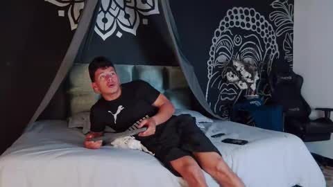 Magnus online show from 01-13-26, 01:49