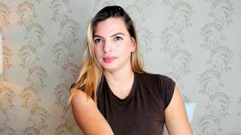 Mahia  online show from 02-22-26, 03:32