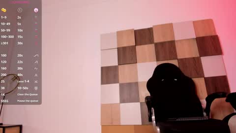 Snapshot of mahiacoffie chatting on 05-22-26, 11:38 Mahia Coffie online show from 05-22-26, 11:38