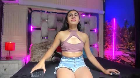 mahiara hot online show from 06-01-26, 01:02