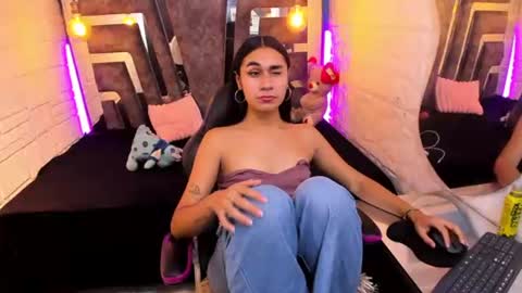 mahiara hot online show from 07-28-26, 04:39