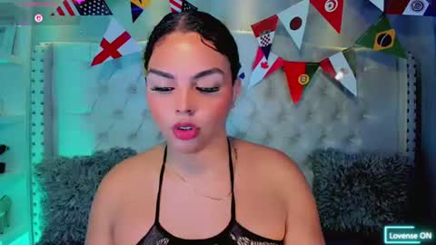 CamiiGarcia online show from 06-11-26, 08:51