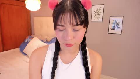 Maia online show from 11-11-25, 12:27