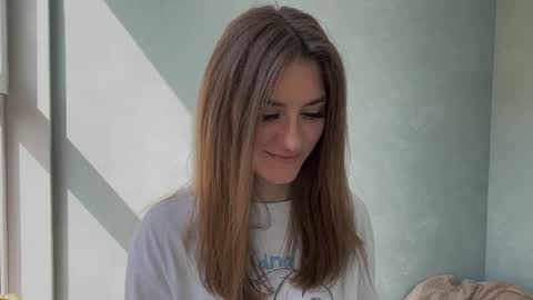 M I A online show from 04-04-26, 08:56