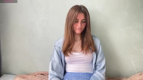 M I A online show from 05-13-26, 11:40