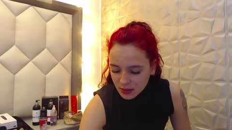 Snapshot of maiapark chatting on 01-24-25, 10:08 Maia online show from 01-24-25, 10:08