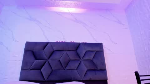 Maia  online show from 02-08-26, 01:47