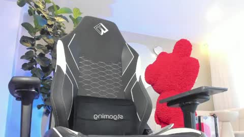 MAICOL  online show from 04-14-26, 07:20