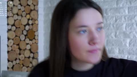 Lucy online show from 11-04-25, 01:59